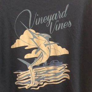 Vineyard Vines tee